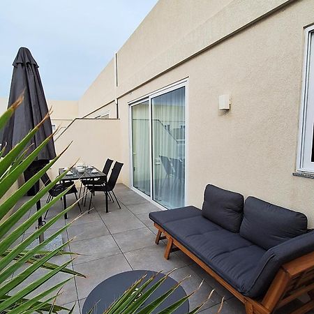 Modern & Spacious 2Br Penthouse With Terrace - Close To Qawra Beach Сент-Полс-Бей Екстер'єр фото