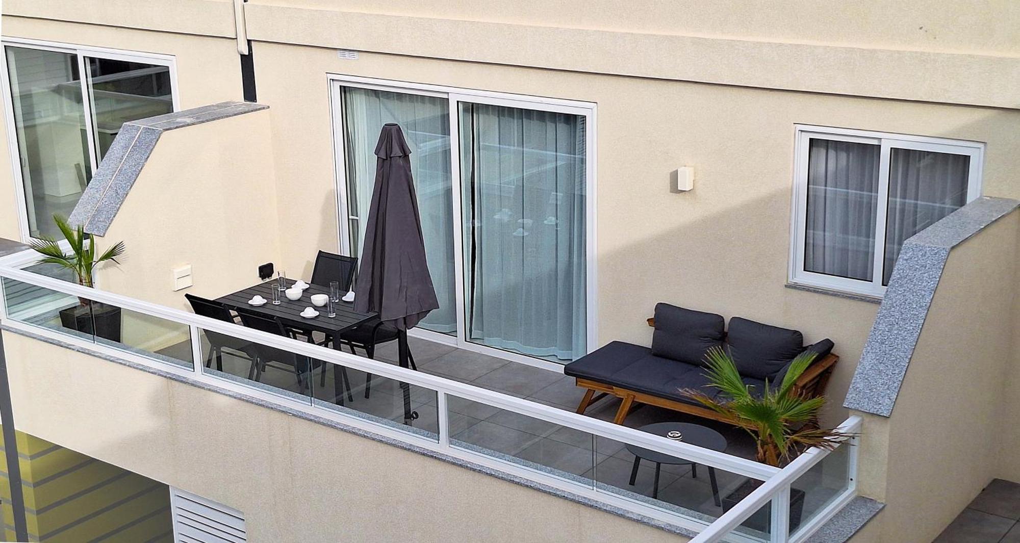 Modern & Spacious 2Br Penthouse With Terrace - Close To Qawra Beach Сент-Полс-Бей Екстер'єр фото